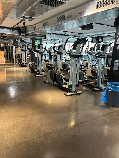 Gym McFIT Barcelona Lesseps