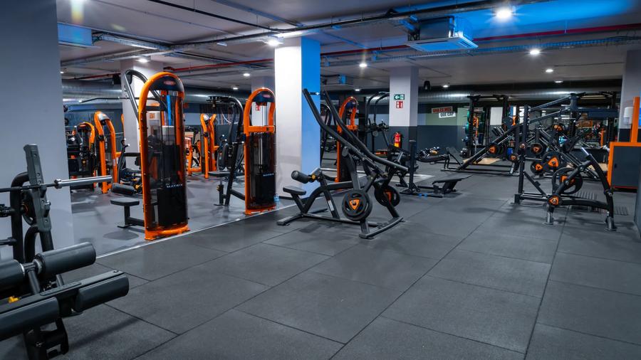 Photo de la salle de sport Basic-Fit Barcelona Guipúscoa à Carrer de Guipúscoa, 183, Sant Martí, 08020 Barcelona, España