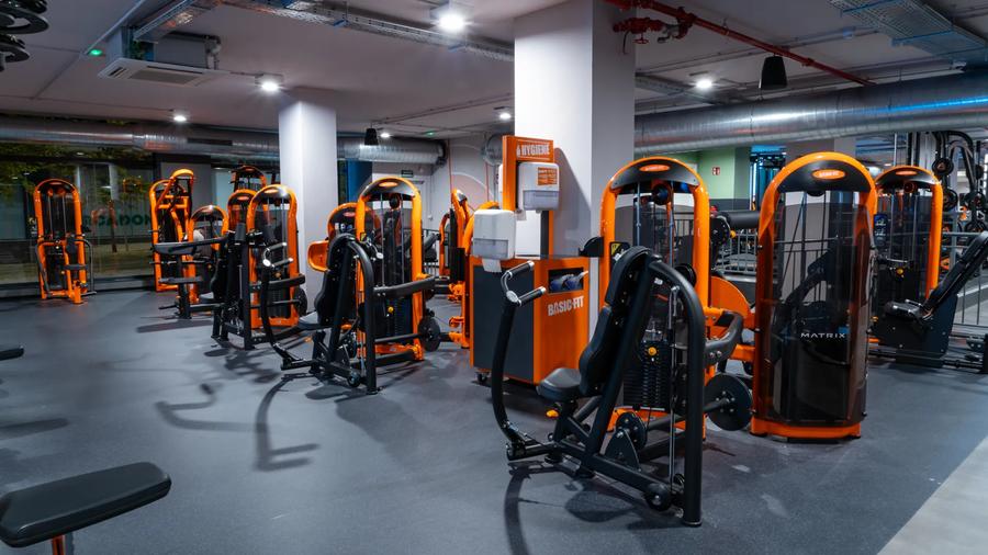 Photo de la salle de sport Basic-Fit Barcelona Guipúscoa à Carrer de Guipúscoa, 183, Sant Martí, 08020 Barcelona, España