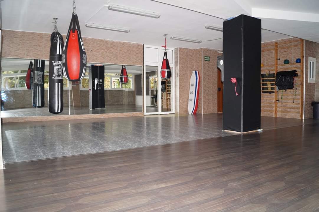 Photo de la salle de sport BCN Training Center à C/ del Maresme, 24-26-28, Sant Martí, 08019 Barcelona, Spain