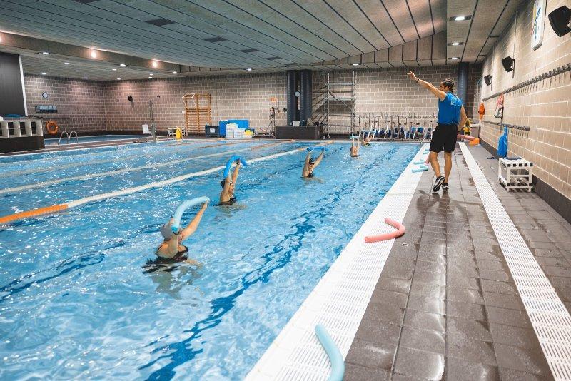 Photo de la salle de sport CEM Joan Miró à C/ de la Diputació, 17, L'Eixample, 08015 Barcelona, Spain