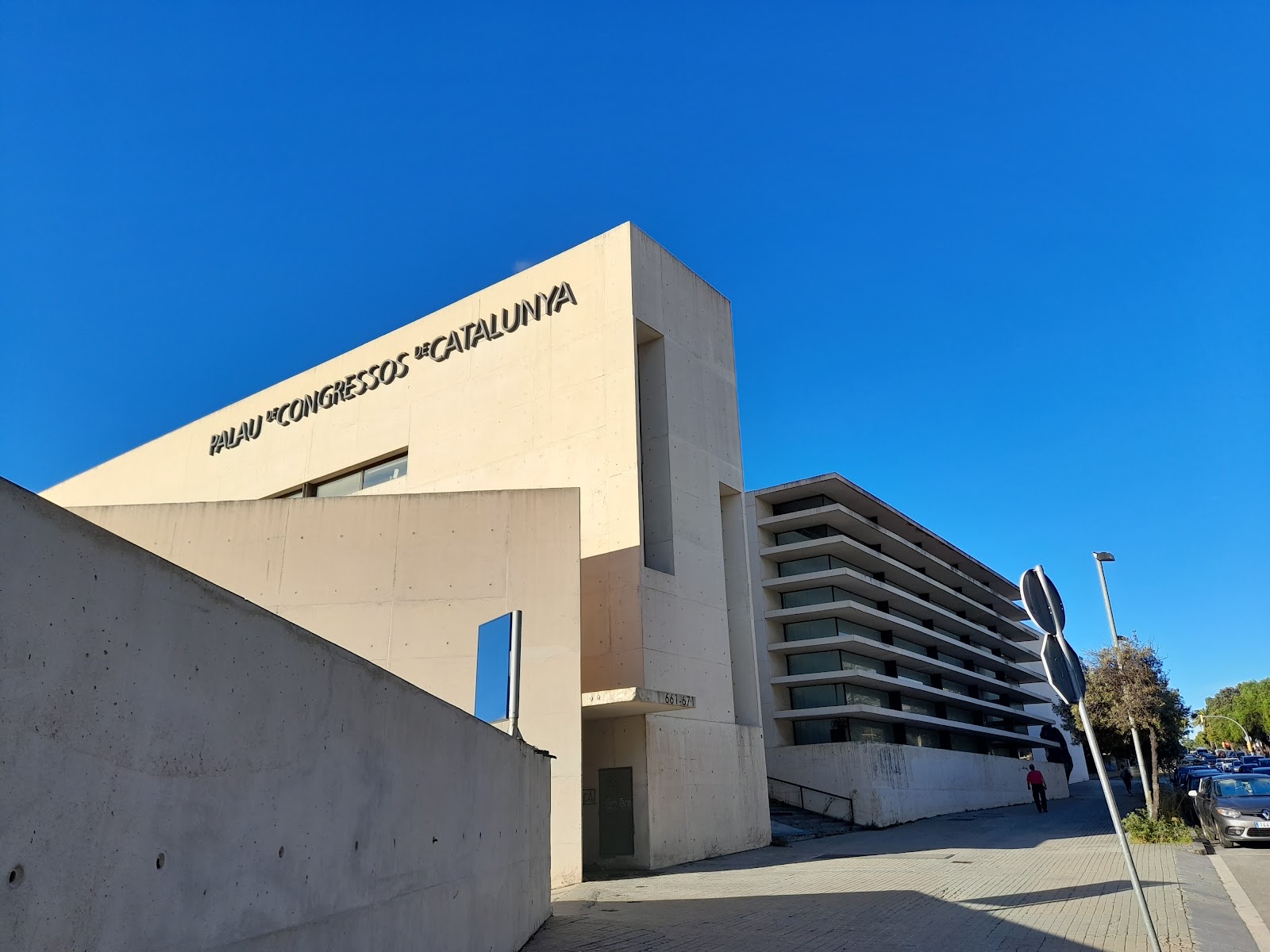 Photo de la salle de sport Centro Sociocultural y Deportivo Can Vidalet à Carrer dels Cedres, 82, 08950 Esplugues de Llobregat, Barcelona, España