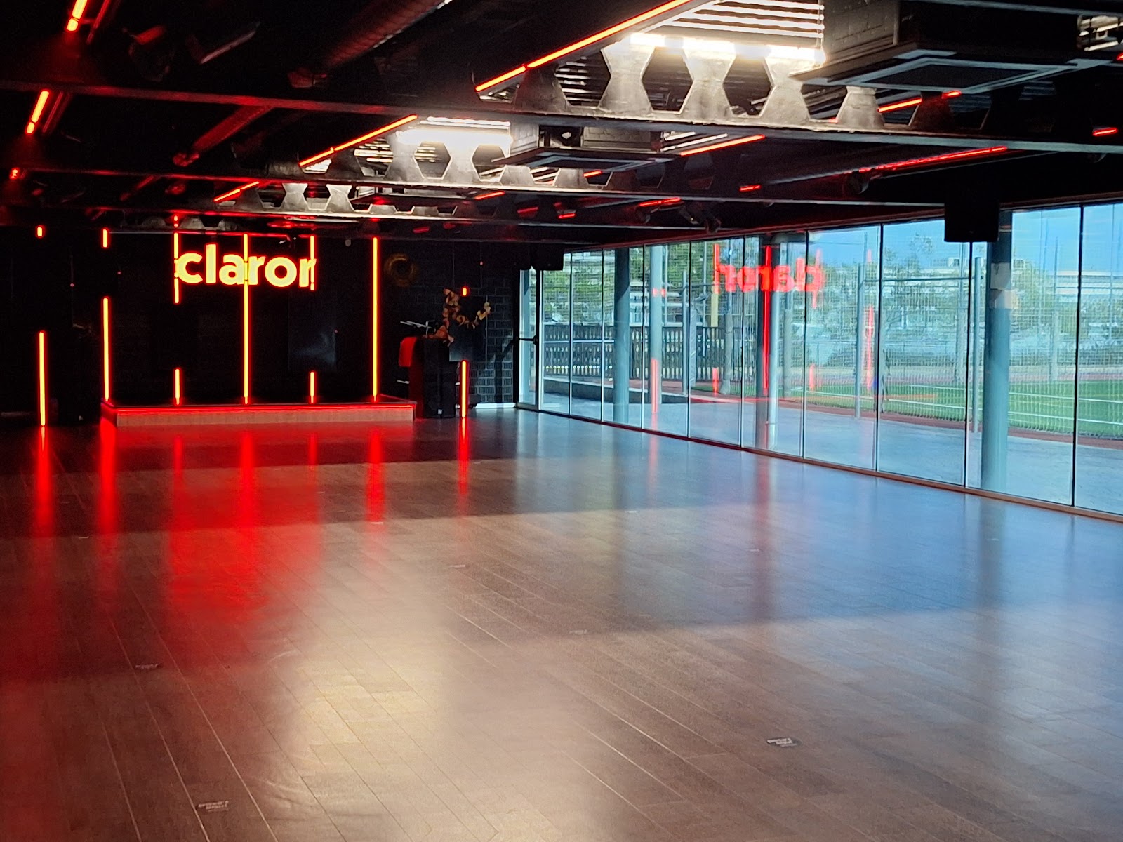 Photo de la salle de sport Claror Can Caralleu à Carrer dels Esports, 2, 8, Sarrià-Sant Gervasi, 08017 Barcelona, España