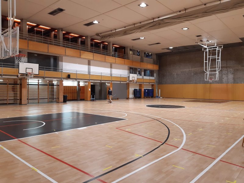 Photo de la salle de sport Claror Sardenya - CEM Claror à C/ de Sardenya, 333, Gràcia, 08025 Barcelona, Spain