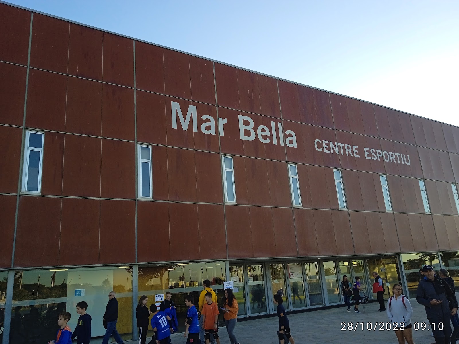 Photo de la salle de sport Complejo Deportivo Municipal La Mar Bella à Av. del Litoral, 86-96, Sant Martí, 08005 Barcelona, España