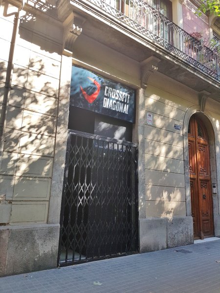 Photo de la salle de sport CrossFit Diagonal Barcelona à C/ de València, 236, L'Eixample, 08007 Barcelona, Spain