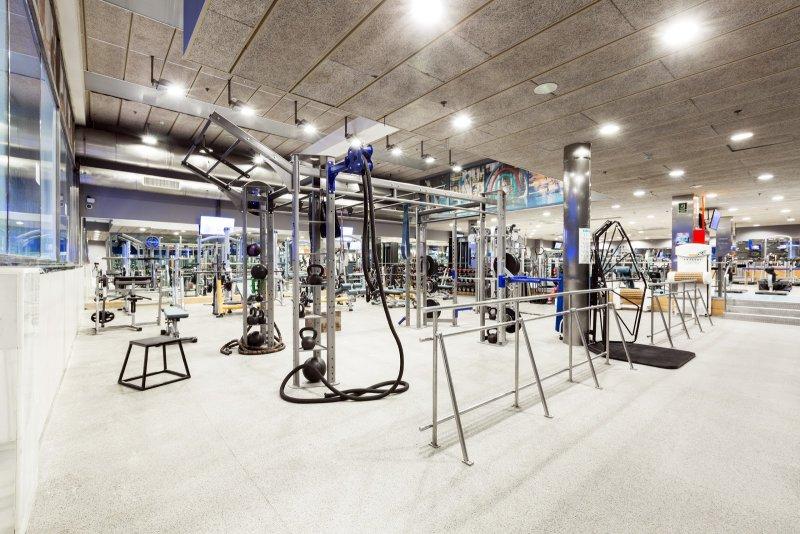 Photo de la salle de sport DiR Claret à C/ de St. Antoni Maria Claret, 84, 86, Gràcia, 08025 Barcelona, Spain