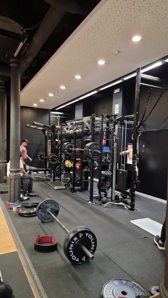 Photo de la salle de sport DiR Claris à C/ de Casp, 34, L'Eixample, 08010 Barcelona, Spain