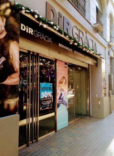 Photo de la salle de sport DiR Gràcia à C/ Gran de Gràcia, 37, Gràcia, 08012 Barcelona, Spain