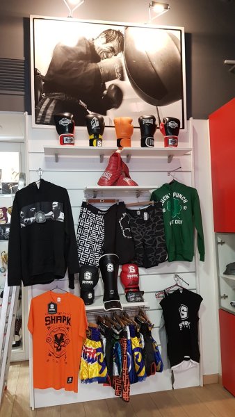 Photo de la salle de sport Esport Rogent à Carrer de Rogent, 11, Sant Martí, 08026 Barcelona, Spain