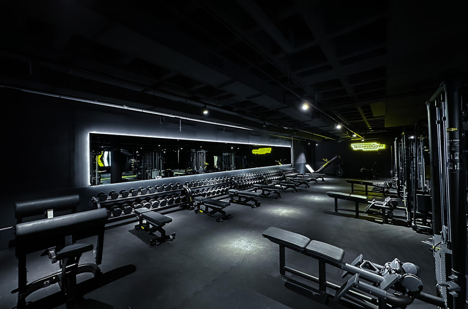 Photo de la salle de sport Fitness Park Barcelona Berlin à Carrer de Berlín, 50, Sants-Montjuïc, 08029 Barcelona, España