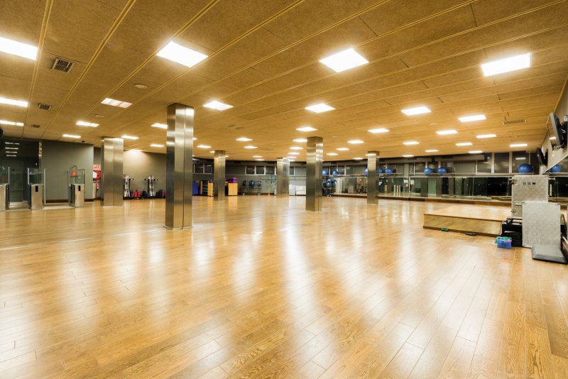 Photo de la salle de sport Gestora Clubs DIR, S.L. à C. de la Indústria, 90, L'Eixample, 08025 Barcelona, Spain