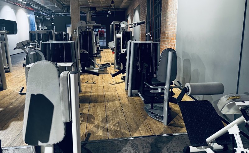 Photo de la salle de sport Gimnasio McFIT Hospitalet de Llobregat à Av. de Josep Tarradellas i Joan, s/n, 08901 L'Hospitalet de Llobregat, Barcelona, Spain