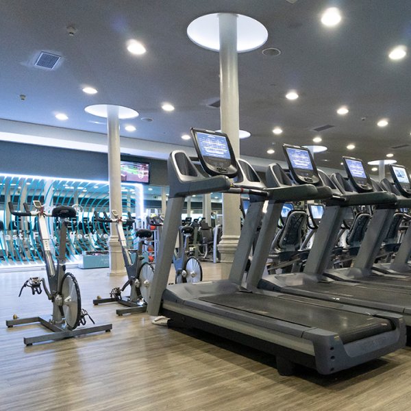 Photo de la salle de sport Holmes Place à C/ de Balmes, 44-46, L'Eixample, 08007 Barcelona, Spain