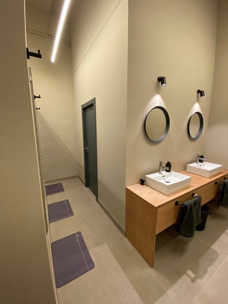 Photo de la salle de sport INSIDE 45 FITNESS STUDIO à Carrer del Comte d'Urgell, 45, L'Eixample, 08011 Barcelona, Spain