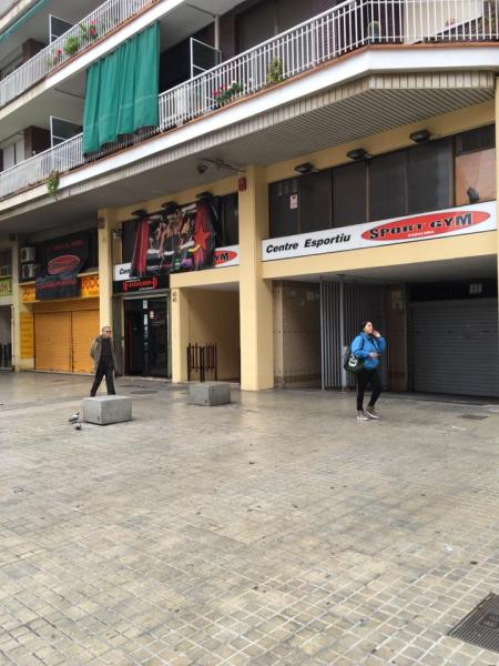 Photo de la salle de sport IRON GYM BY TONI GUTIERREZ à Ctra. Antiga de València, 43, 45, 08914 Badalona, Barcelona, Spain