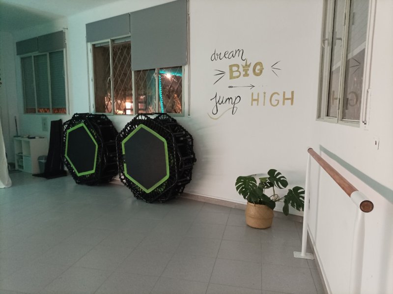Photo de la salle de sport Jumping Fitness BCN (Jump & Fit BCN Studio) à Avinguda Meridiana, 84, Sant Martí, 08018 Barcelona, Spain