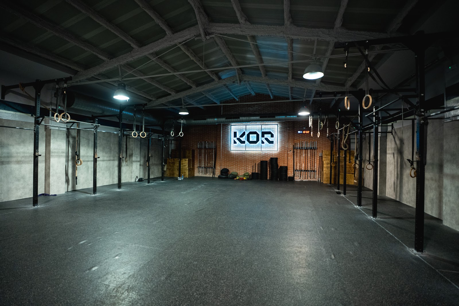 Photo de la salle de sport KOR Training Club Les Corts à Carrer Maria Barrientos, 16, Les Corts, 08028 Barcelona, España