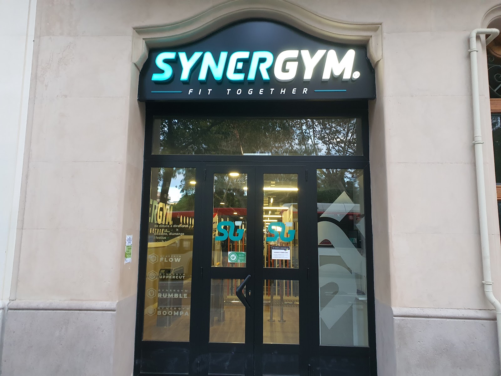 Photo de la salle de sport Synergym Barcelona las Arenas à Carrer de la Diputació, 16, Eixample, 08015 Barcelona, España