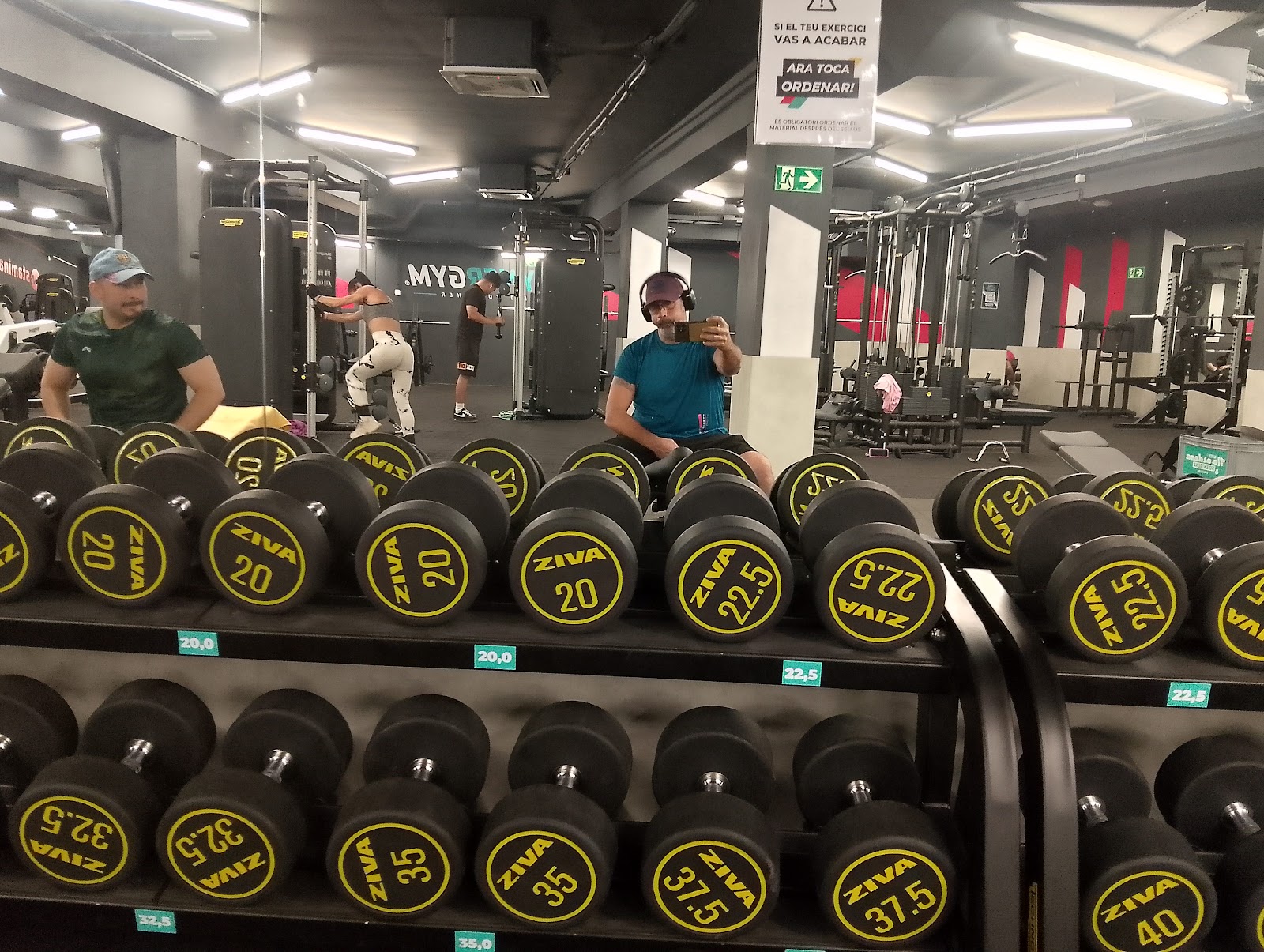 Photo de la salle de sport Synergym Hospitalet La Farga à Av. de Josep Tarradellas i Joan, 168, 08901 L'Hospitalet de Llobregat, Barcelona, España