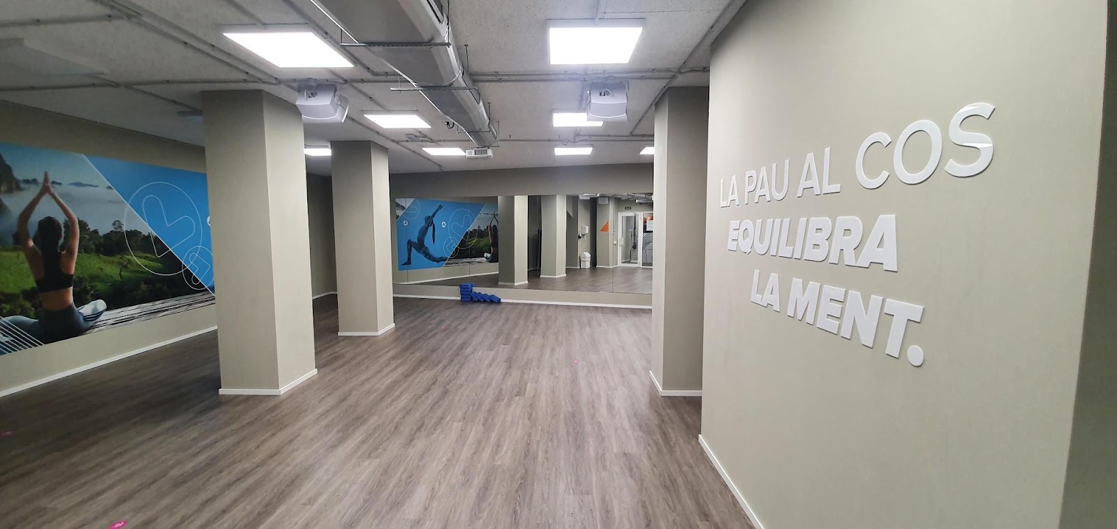 Photo de la salle de sport VivaGym Entença à Avinguda de Roma, 42, Eixample, 08015 Barcelona, España
