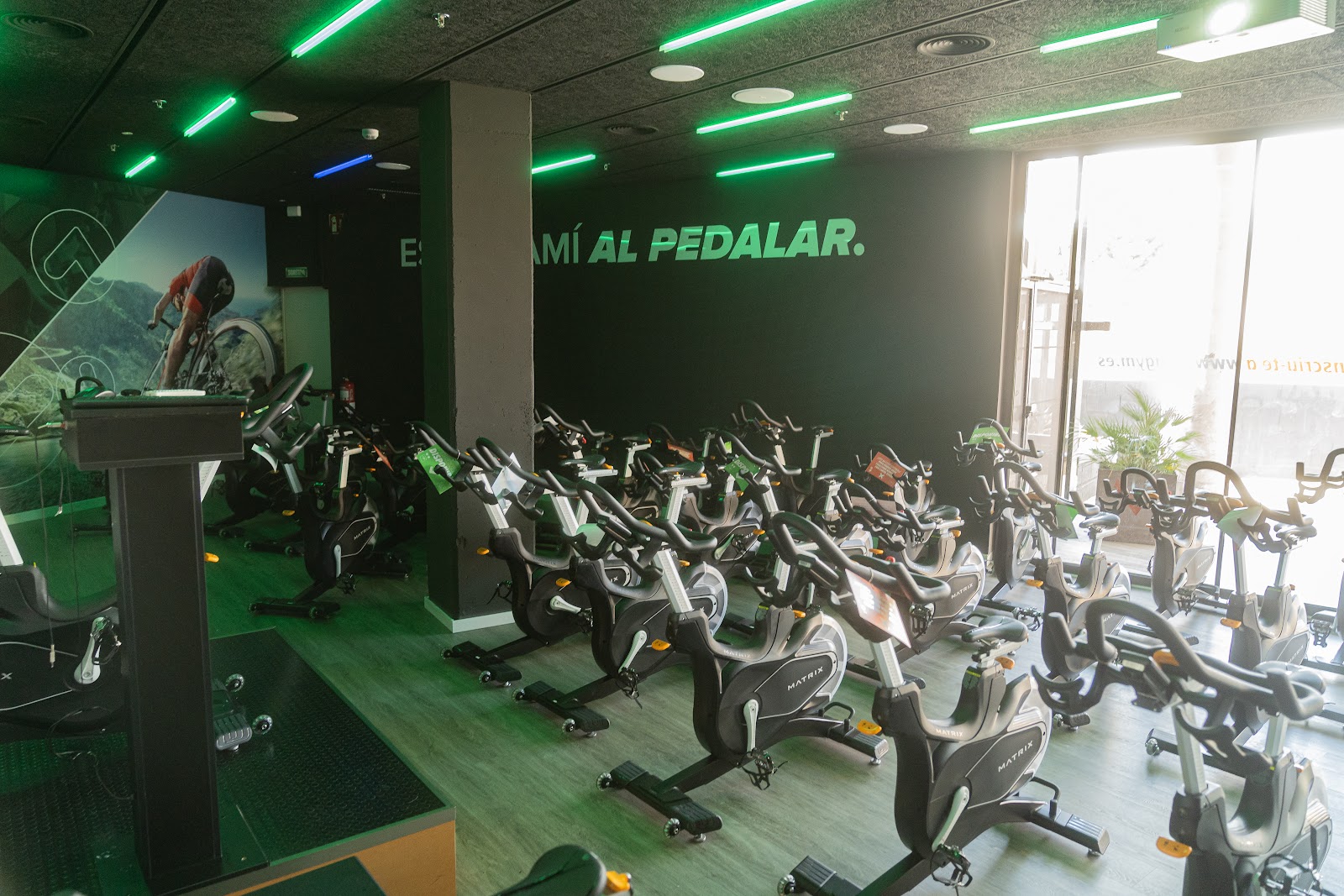 Photo de la salle de sport VivaGym Finestrelles à Carrer de Laureà Miró, 20, 08950 Esplugues de Llobregat, Barcelona, España
