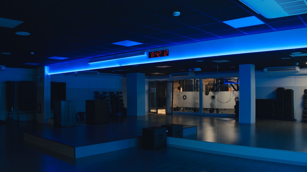 Photo de la salle de sport VivaGym Santa Eulàlia à Carrer Martí Codolar, 43, 08902 L'Hospitalet de Llobregat, Barcelona, España