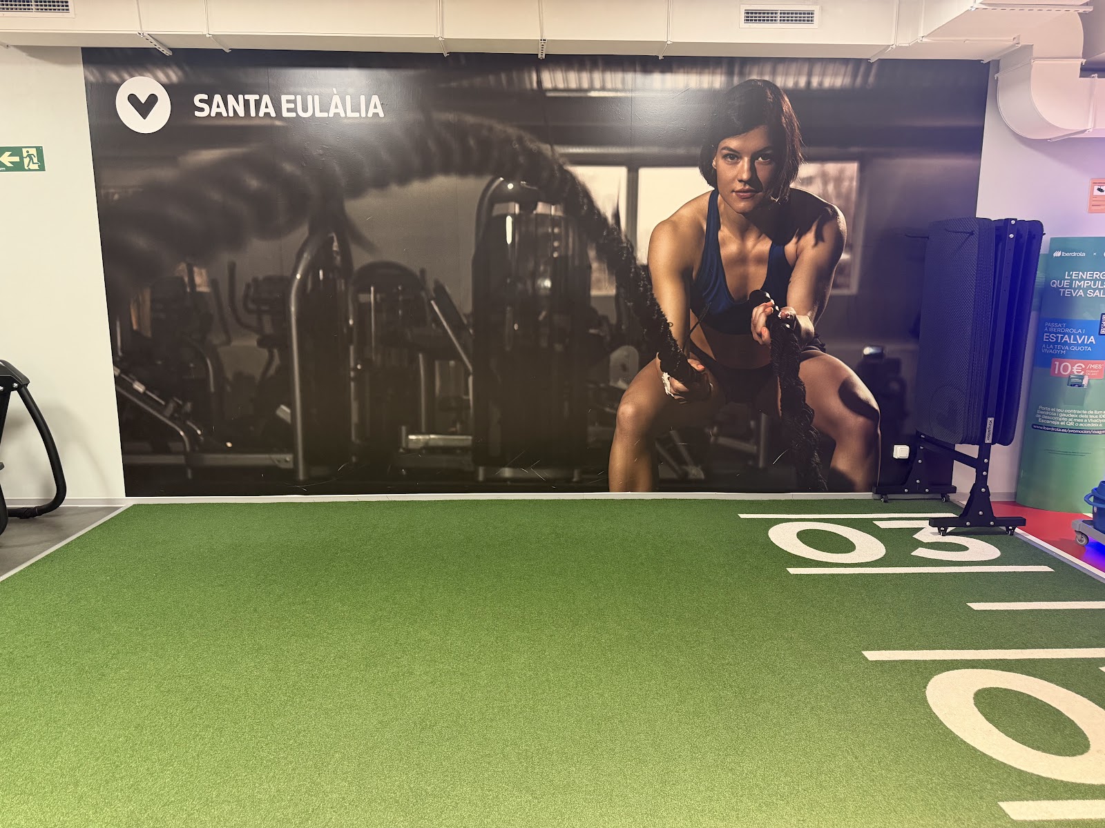 Photo de la salle de sport VivaGym Santa Eulàlia à Carrer Martí Codolar, 43, 08902 L'Hospitalet de Llobregat, Barcelona, España