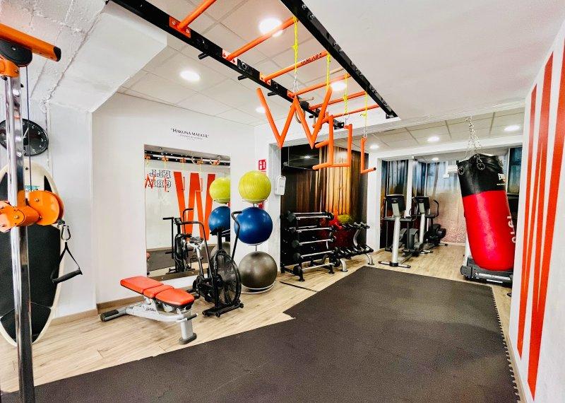 Photo de la salle de sport WELL Lesseps, Personal Training à Carrer de Ballester, 33, Sarrià-Sant Gervasi, 08023 Barcelona, Spain