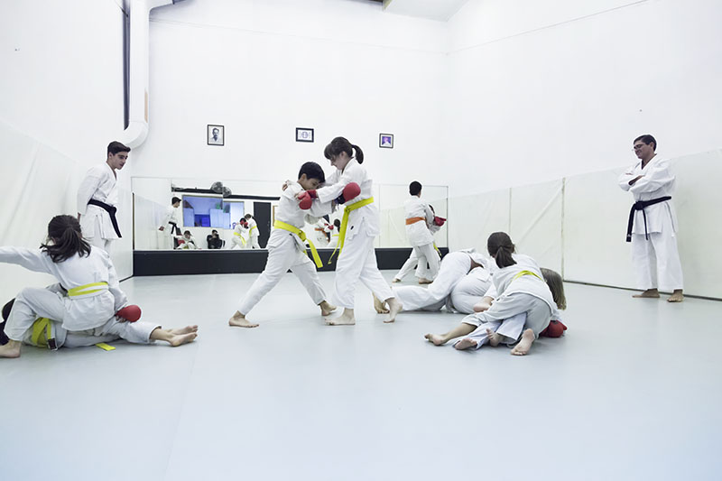 Photo de la salle de sport XFIT Eixample à C/ d'Entença, 102, baixos, L'Eixample, 08015 Barcelona, Spain